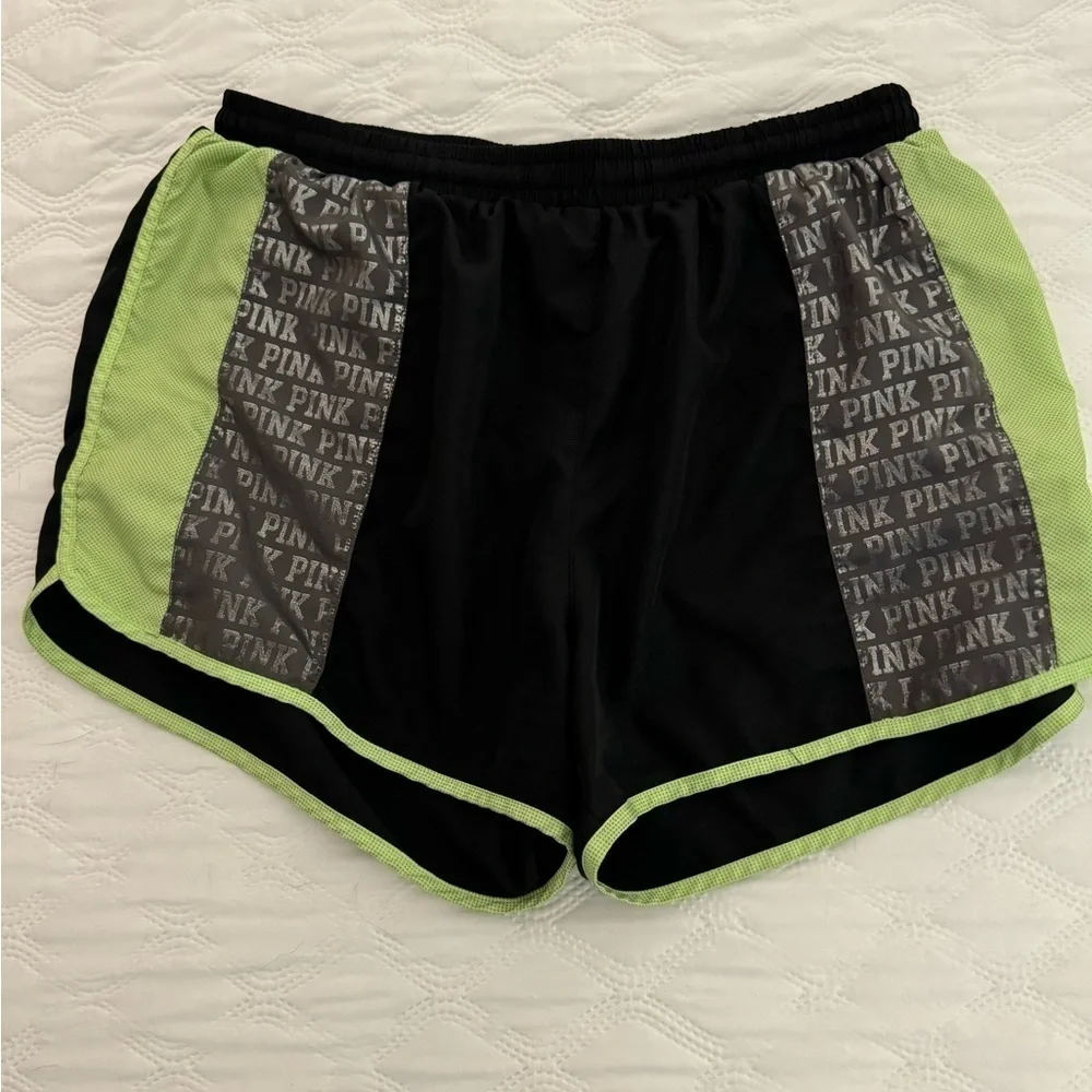 VICTORIA’S Secret Black/Green Running Shorts Size S